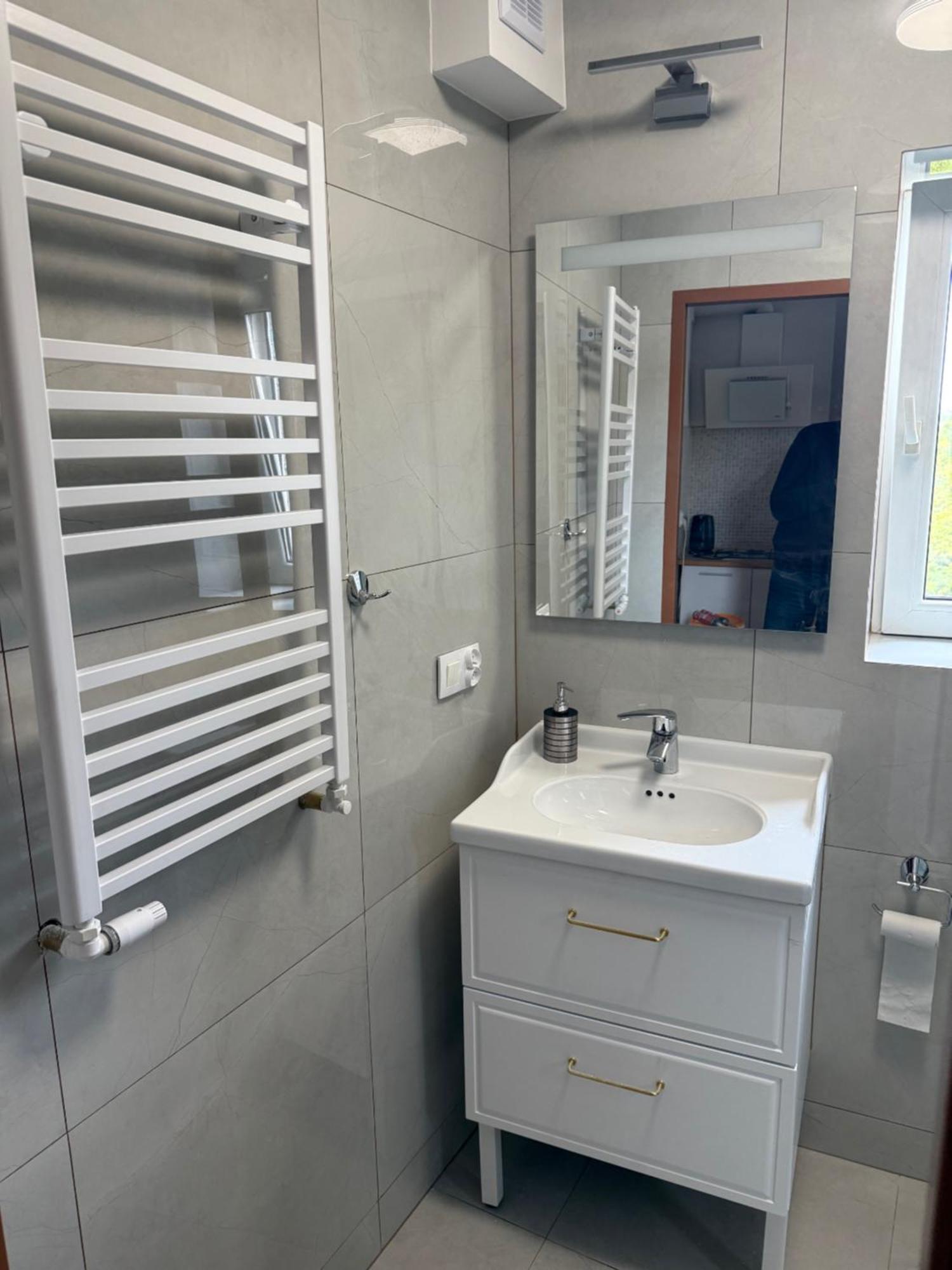 Apartament Rodzinny S8 Kalisz Exterior foto